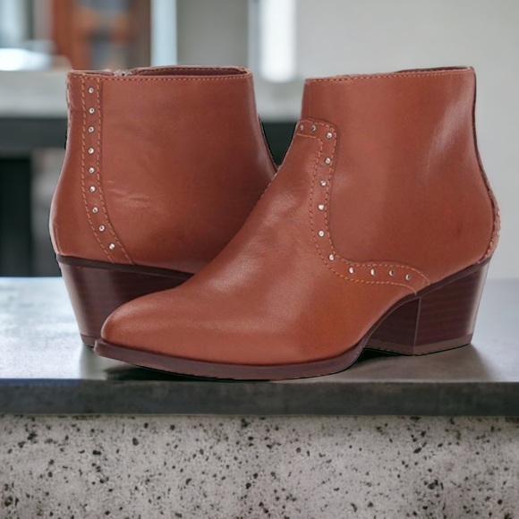 Dolce Vita Shoes - 𝅺dolce leather vita Boot
